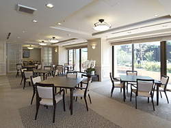 デイルーム・食堂等 木製家具:イメージ画像 デイルーム・食堂等 木製家具:イメージ画像